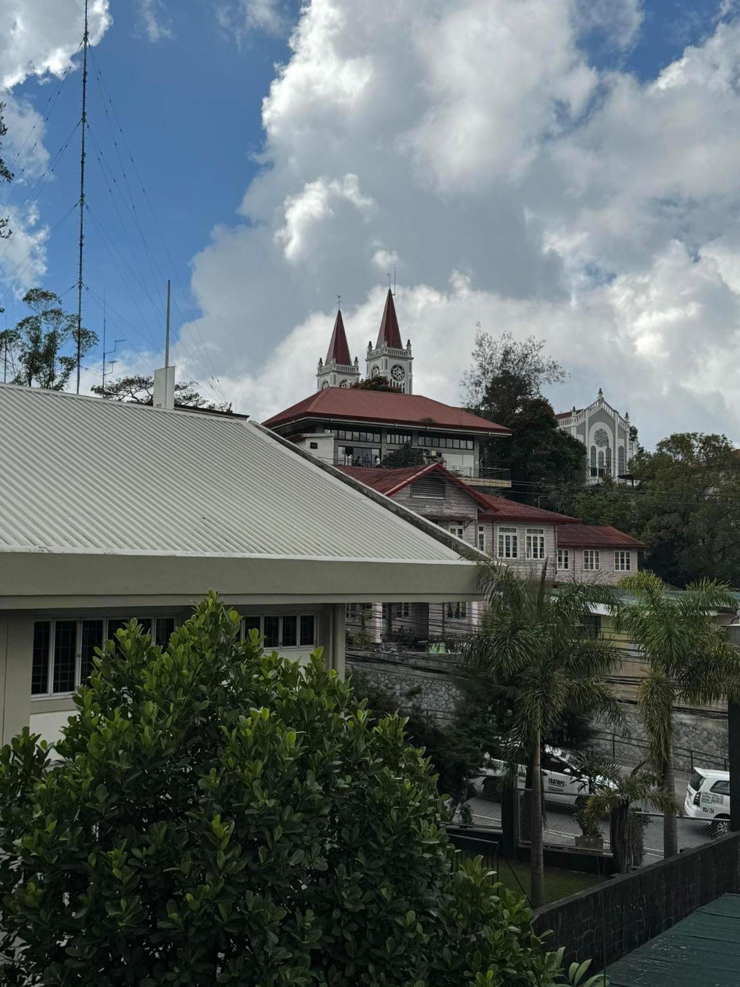 Susana'S Baguio Condotel Baguio City Extérieur photo